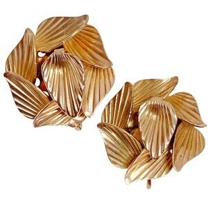 Vintage Signed Star Mid Century Gold Tone Layered Leaf Cluster Clip On Earrings
